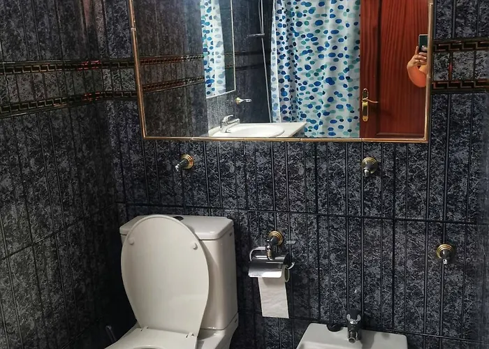 Primera Linea De Playa * 加的斯